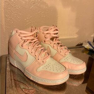 Nike Women's High Dunks Crimson Tint/Peach Sneakers